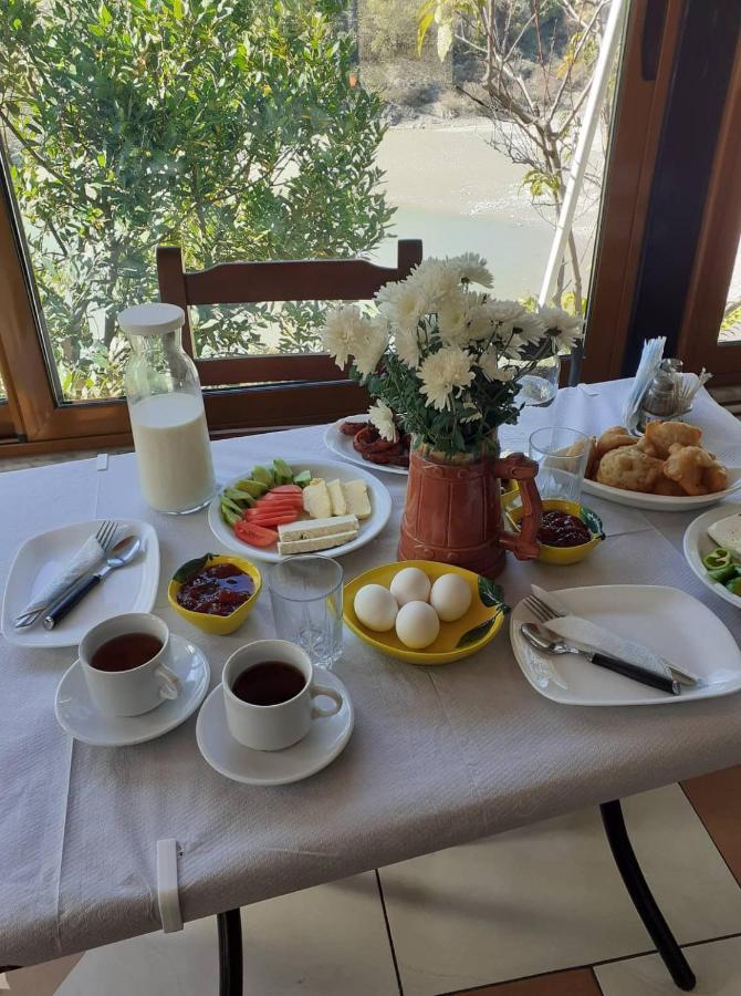 Guest House Krishen Përmet Exteriér fotografie