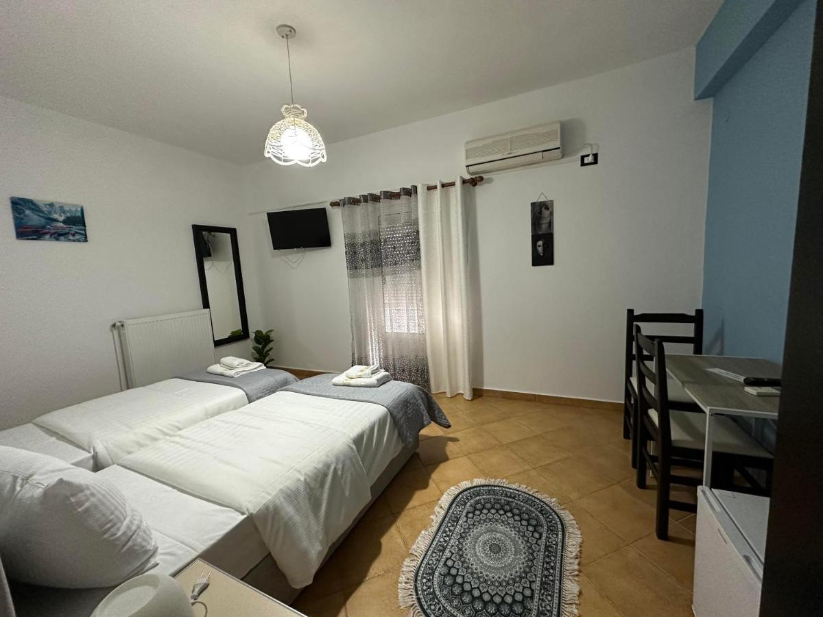 Guest House Krishen Përmet Exteriér fotografie